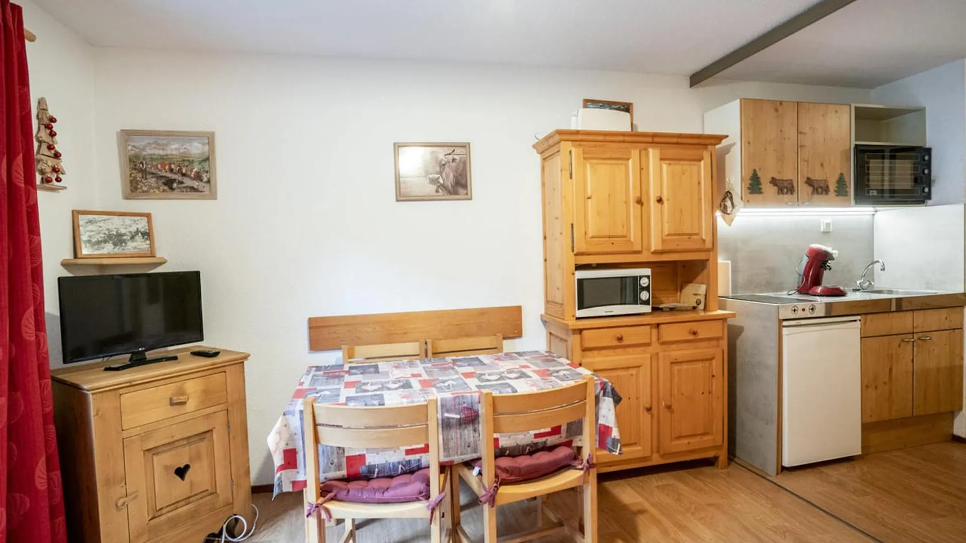 Appartement Cosy 2 Pieces Avec Balcon, Chatel, Proche Remontees Mecaniques - Fr-1-676-145